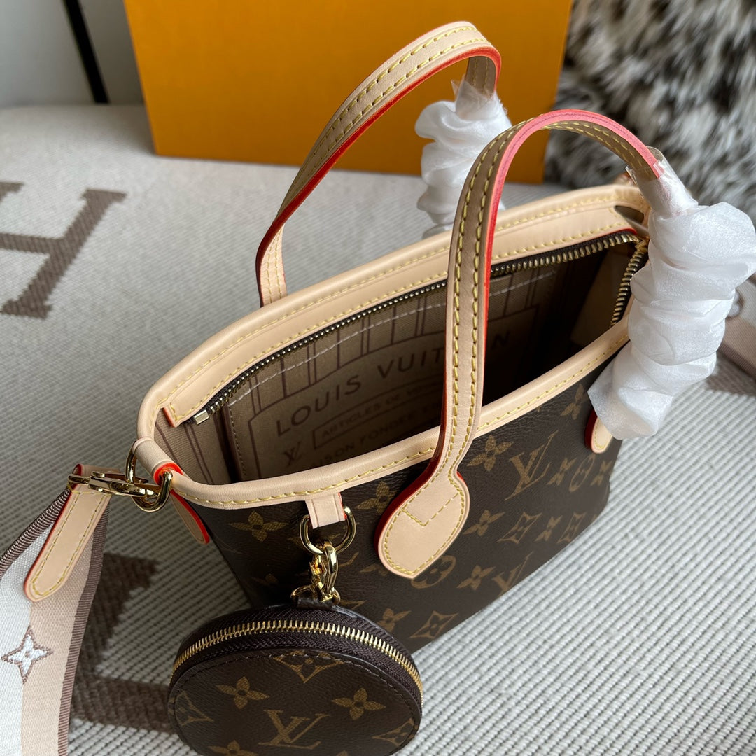 حقبية  لويس فتون نيفرفول سمول