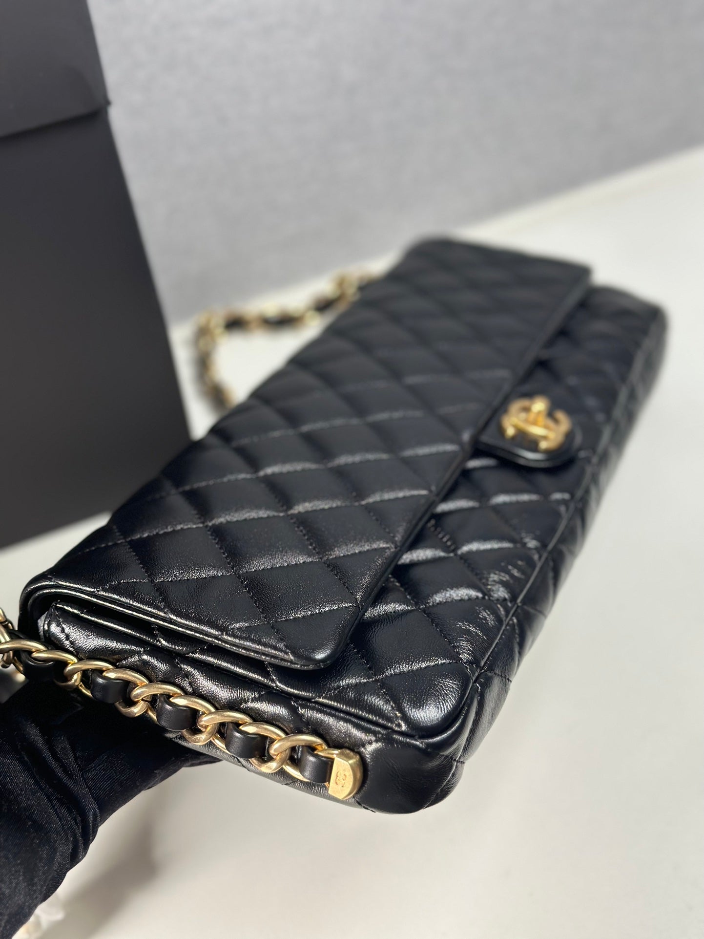 حقيبة شانيل كلاسيك