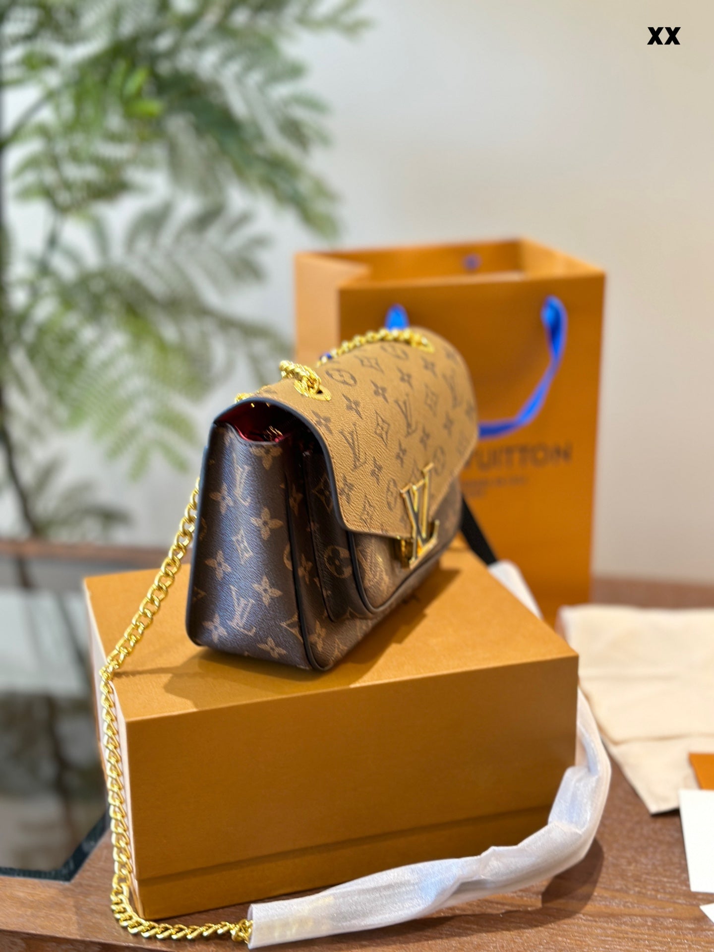 حقبية جلد باسي للنساء من لويس فيتون