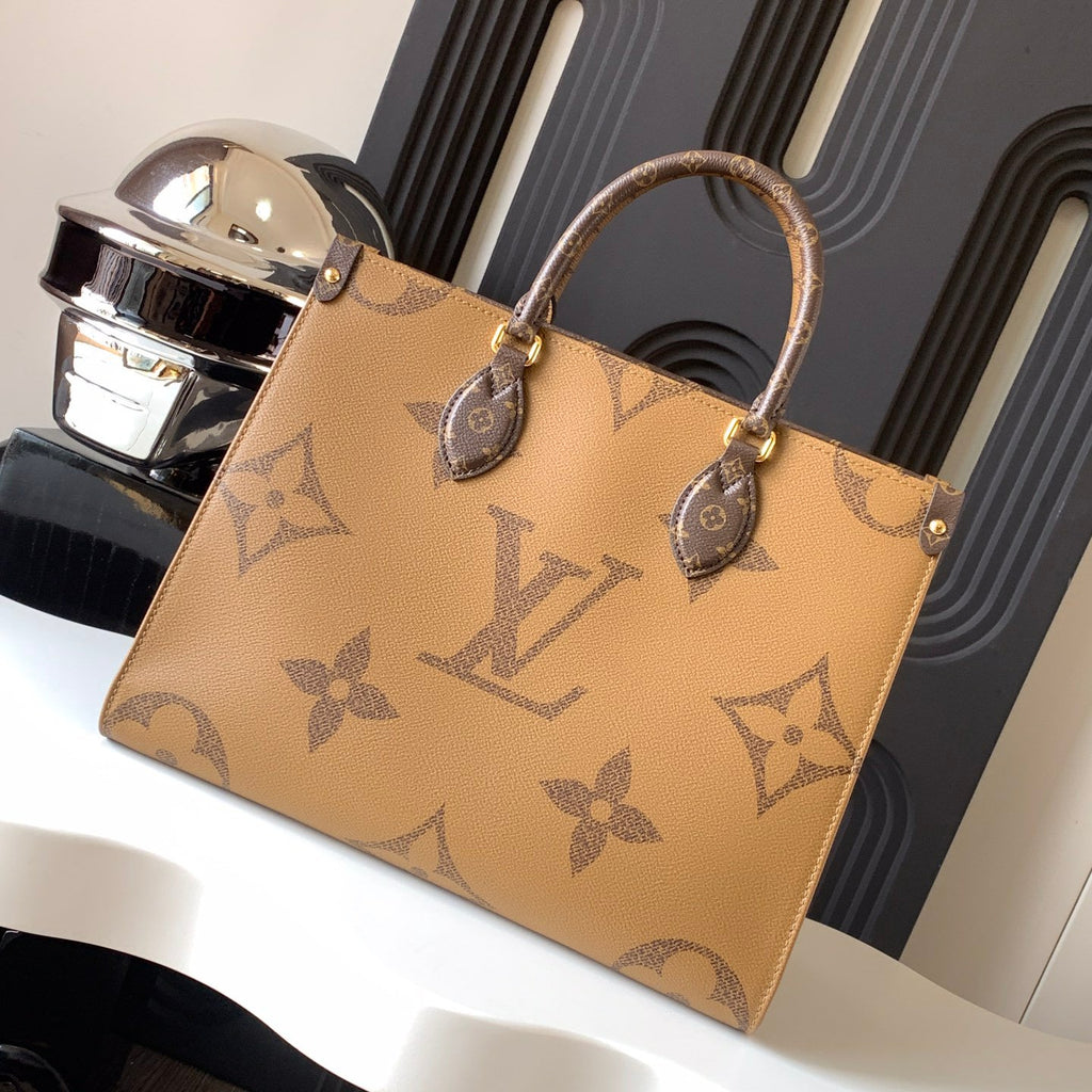 شنطة بقياسين لويس فيتون مونوغرام