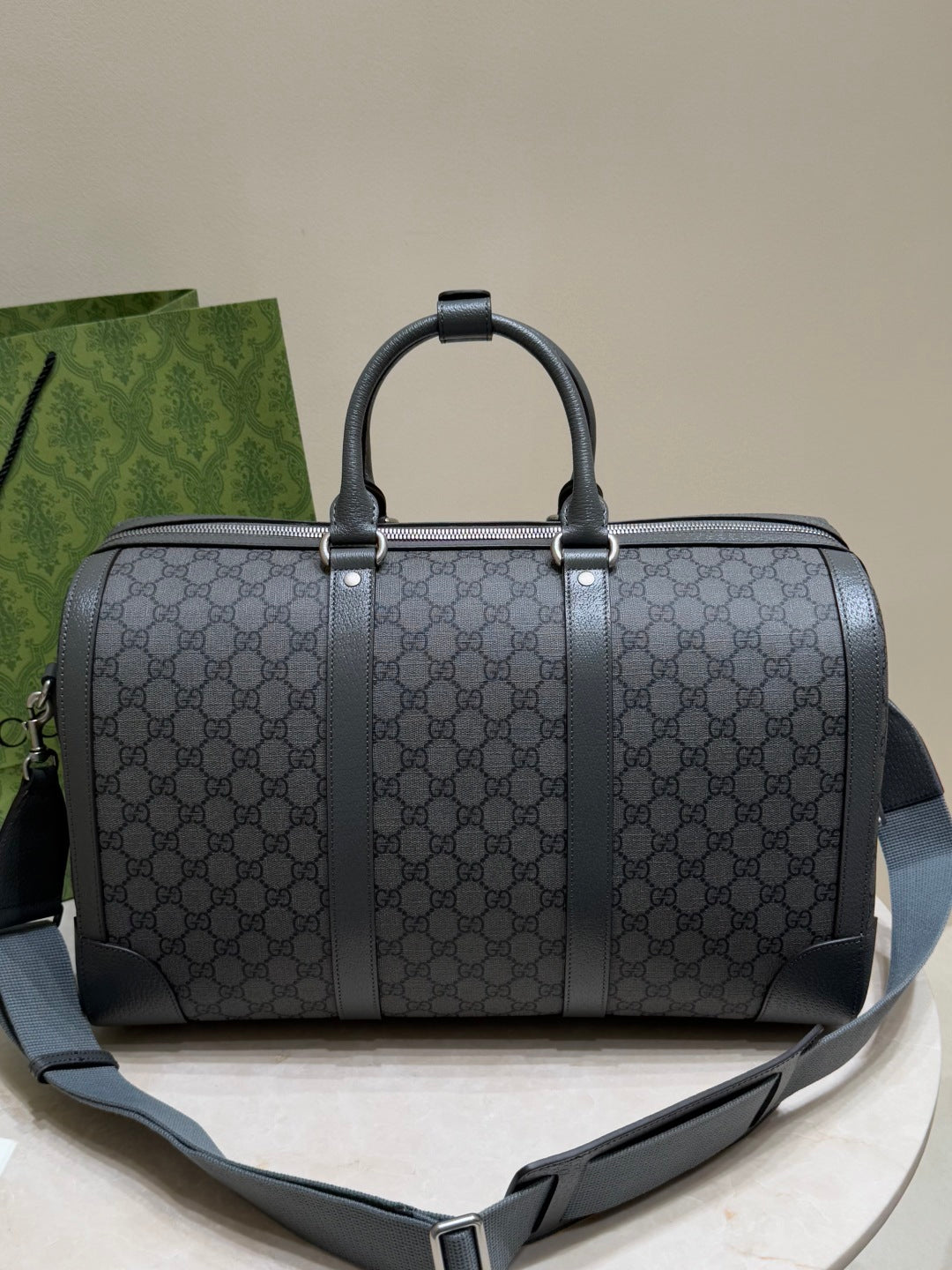 حقيبة أوفيديا قماشية متوسطة الحجم