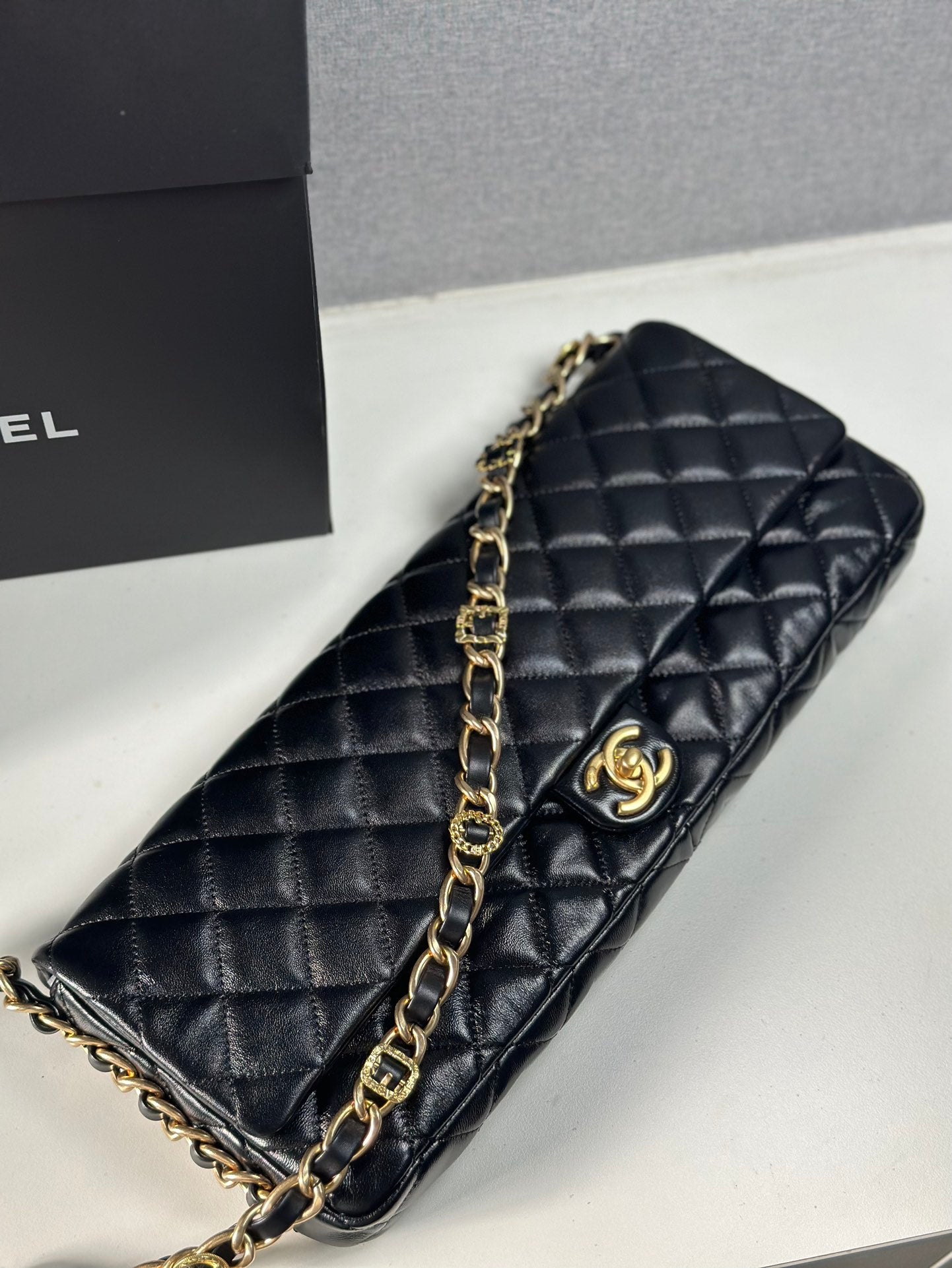 حقيبة شانيل كلاسيك