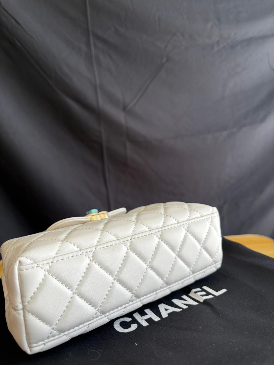 حقبية شانيل كلاسيك