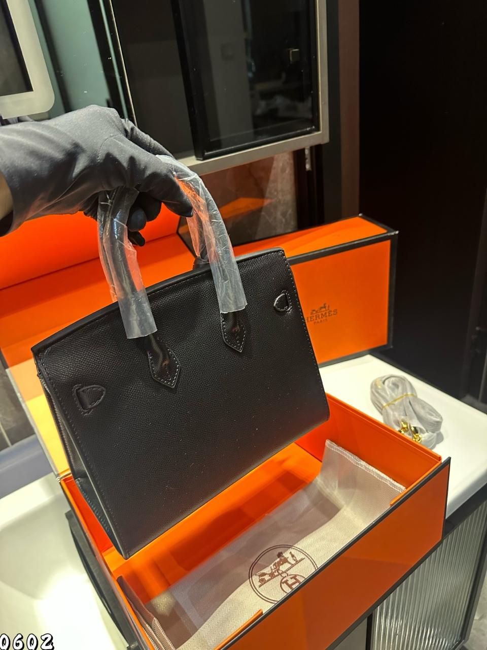 حقبية هيرميس بريكن