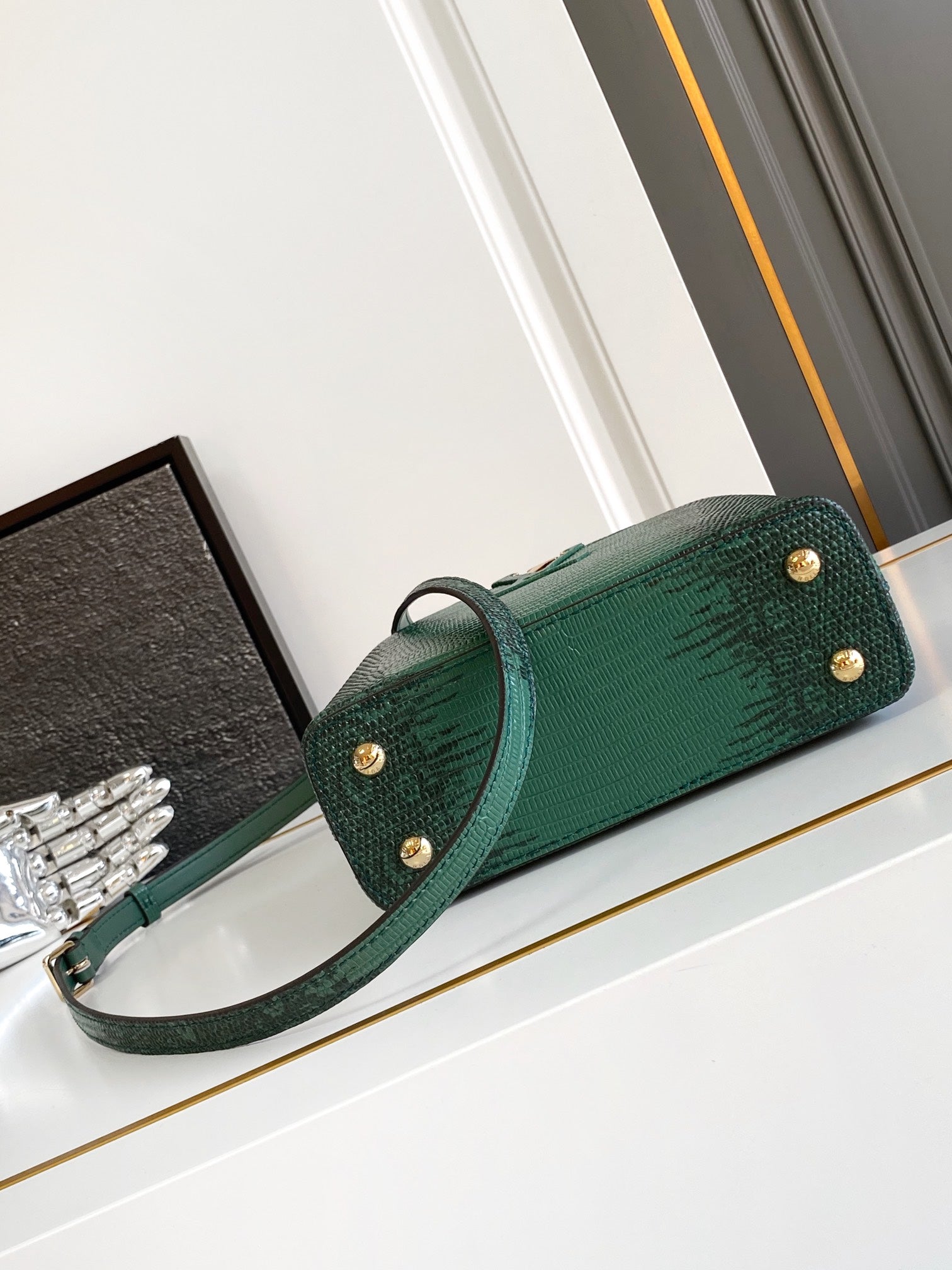 حقبية لويس فيتون كابوسين