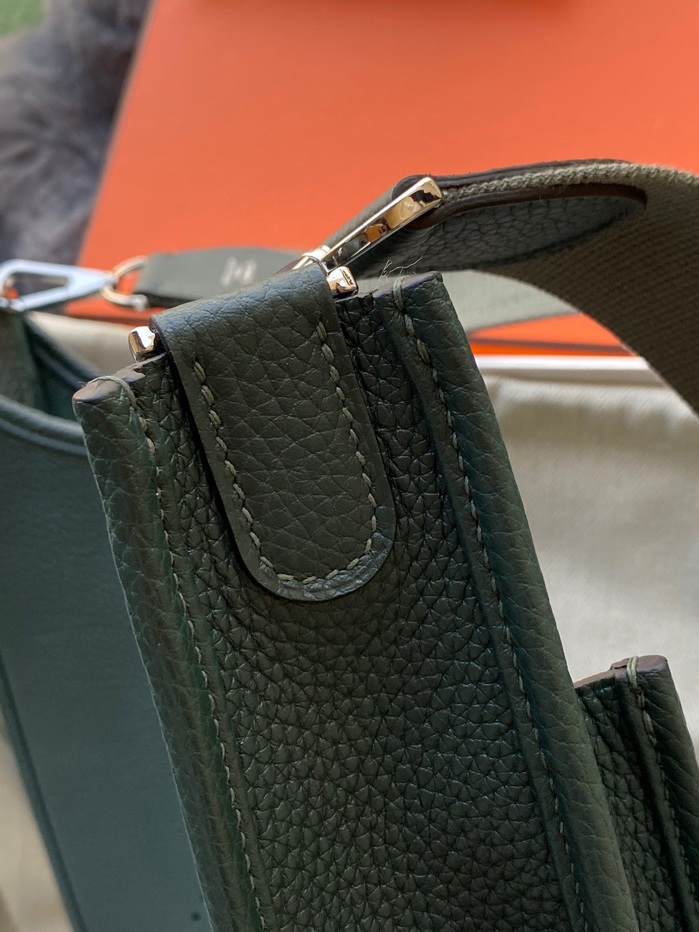 حقيبة هيريس دارك جرين