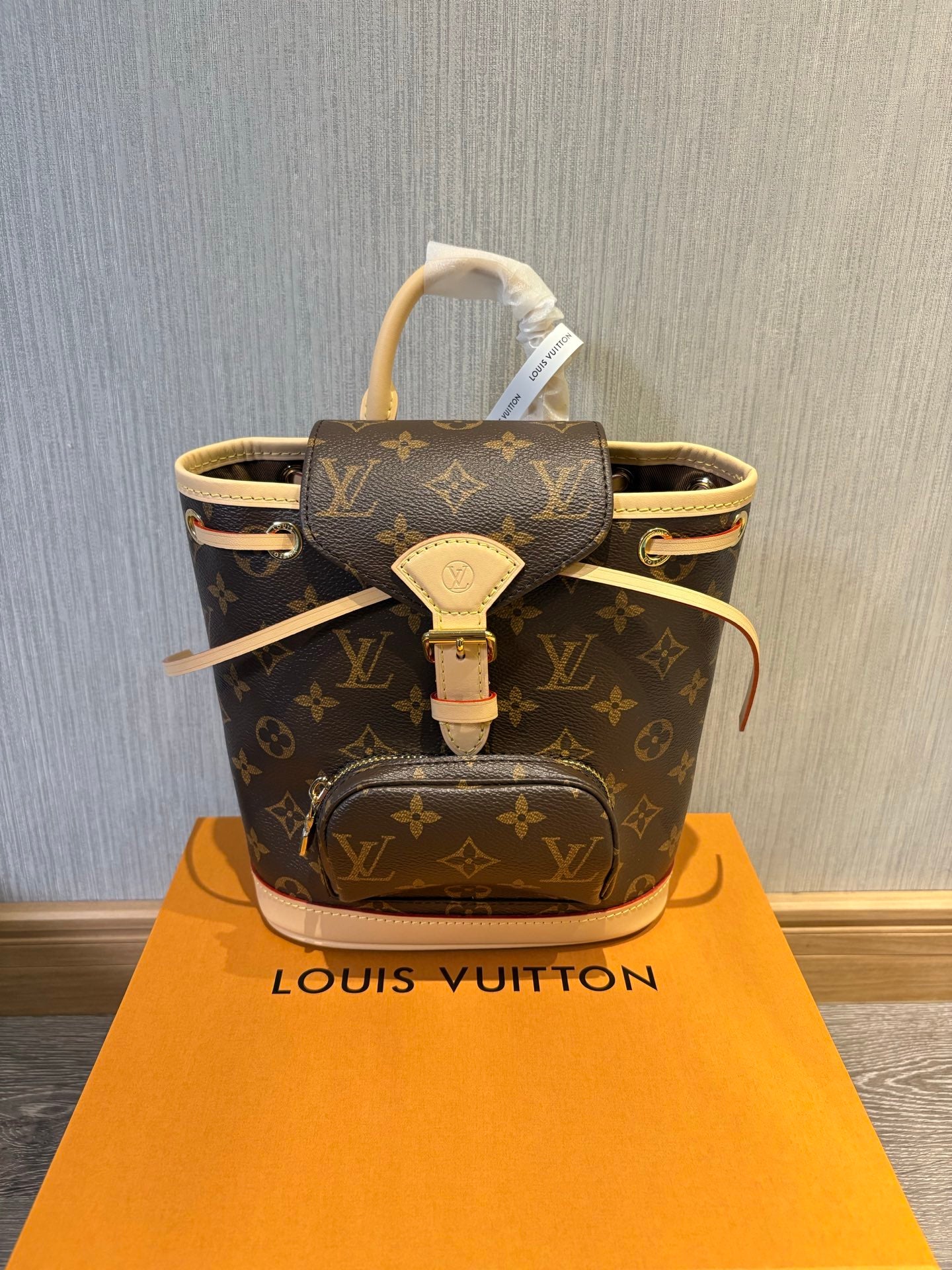 حقيبة لويس فيتون مونتسوريس بي إم