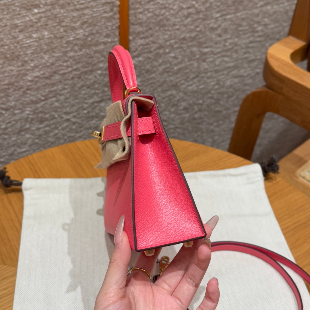 حقيبة ميني كيلي