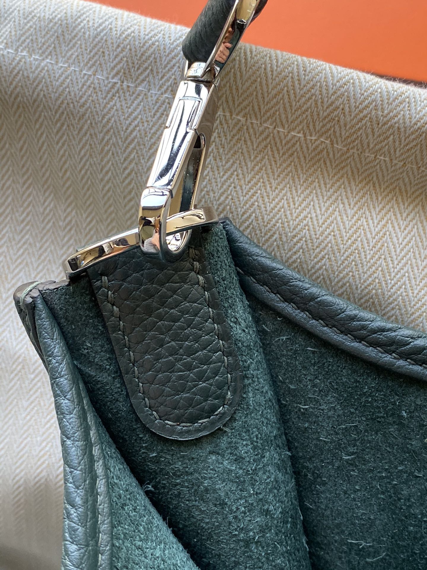 حقيبة هيريس دارك جرين